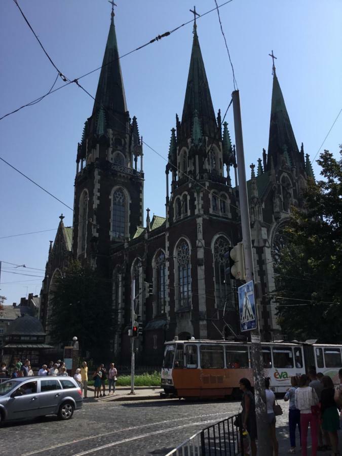 Apartment On Sheptytskyh 27 Lviv Exteriör bild
